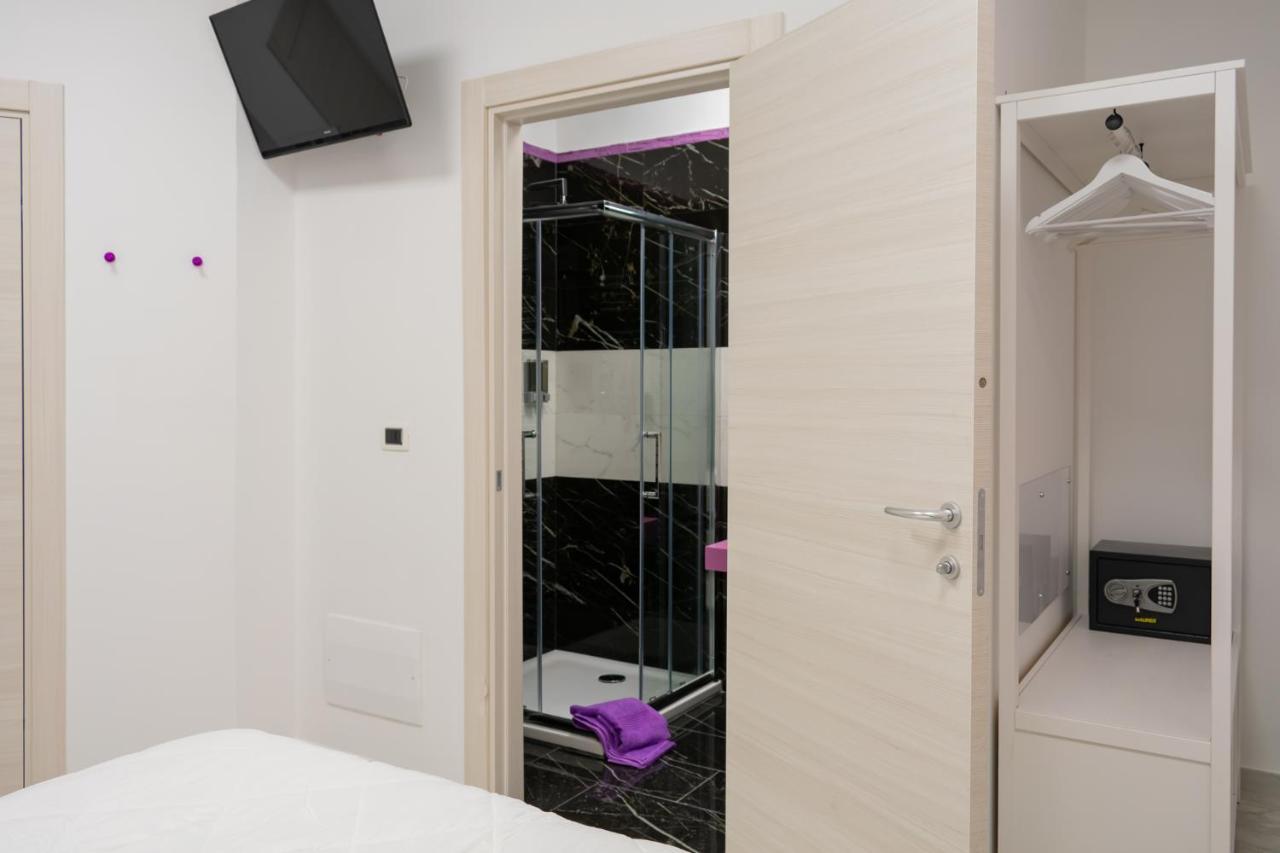 Royal Central Room Bologna Bagian luar foto