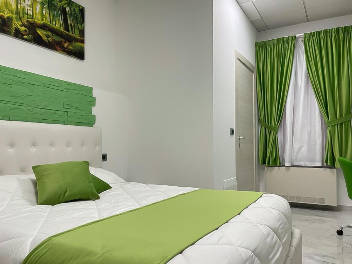 Royal Central Room Bologna Bagian luar foto